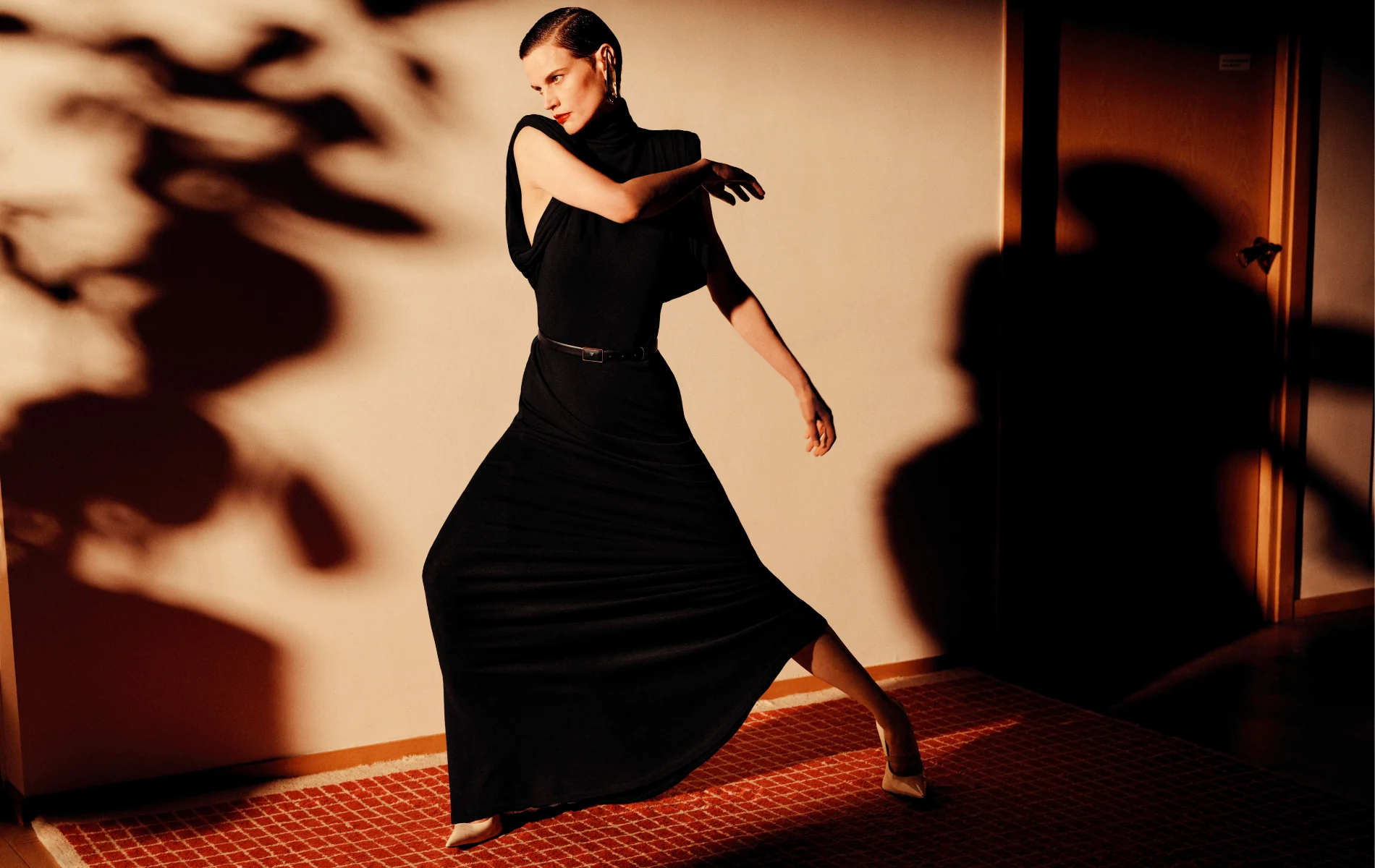 Mugler: Audacious High-Fashion Femininity